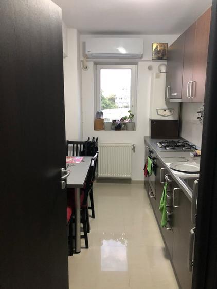 Propietar vand apartament 2 camere, an constructie 2012. - 2