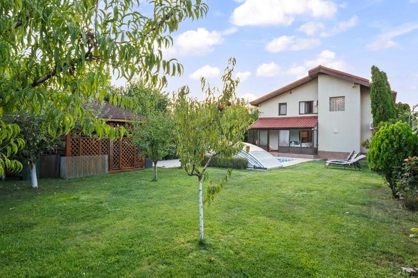 Casă individuală cu 5 camere cu Canalizare în Snagov