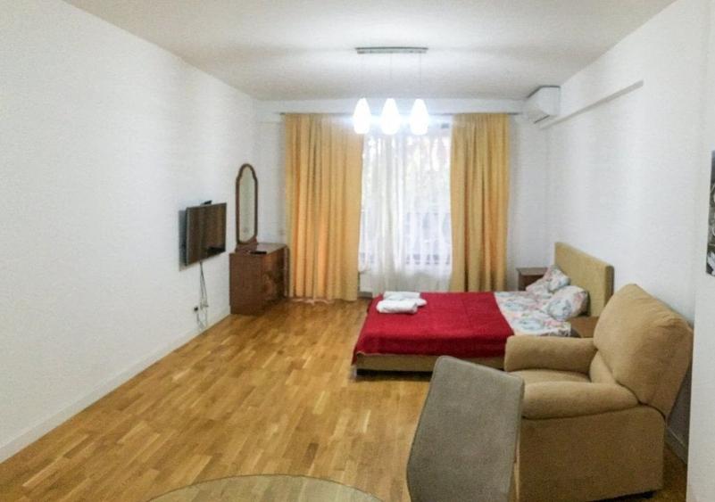 Garsonieră decomandată, mobilată în Voluntari