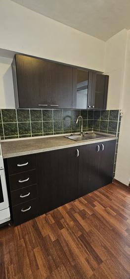 Apartament cu 2 camere decomandat în Calea Victoriei