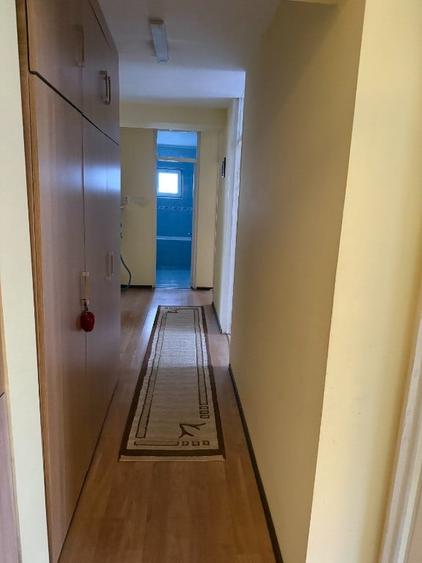 Apartament cu 4 camere decomandat în Agigea