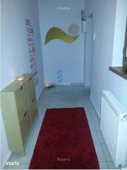 Apartament cu 6 camere în Romană