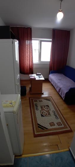 Garsonieră în Girocului