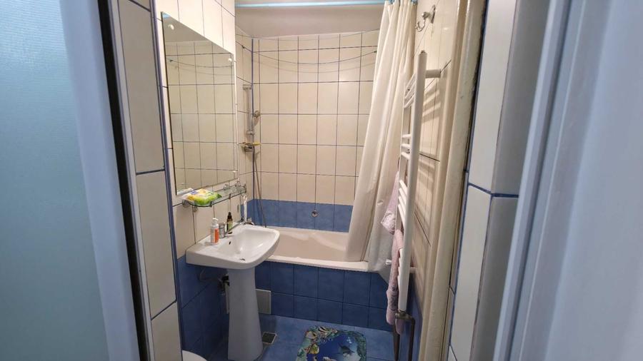 Garsonieră decomandată în Găvana