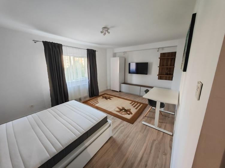 Proprietar inchiriez apartament pe Calea Dorobantilor, 2 camere, 61 mp, balcon, etaj 3 - 5