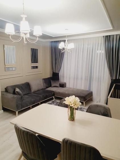 Apartament cu 2 camere semidecomandat, mobilat în Calea Călărașilor