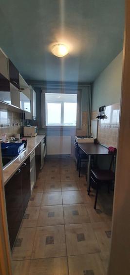 Apartament cu 2 camere semidecomandat, mobilat în Tătărași