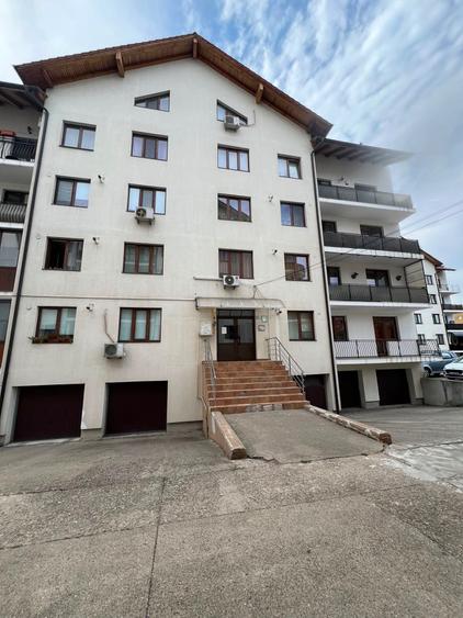 Apartament 3 camere, zona Piata Cetate Bloc Nou - 1