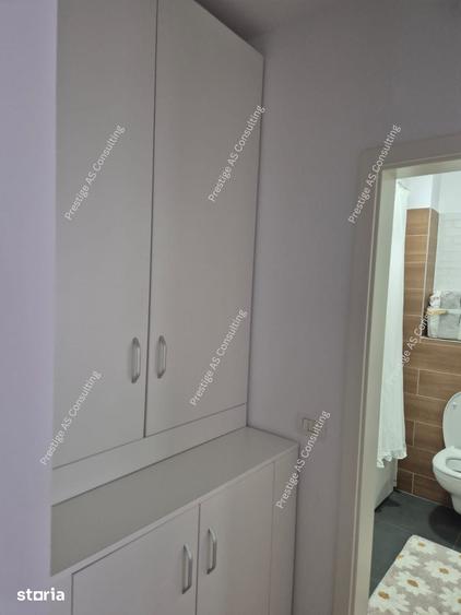 Apartament cu 3 camere în Aradului
