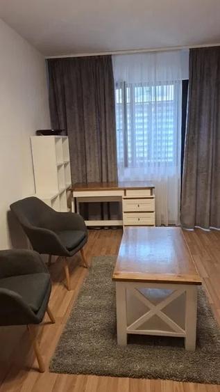 Garsonieră decomandată în Ozana