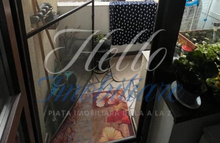 Apartament cu 3 camere semidecomandat, mobilat în Florești