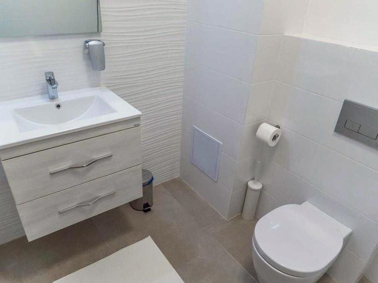 Apartament cu 2 camere decomandat, mobilat în Nord