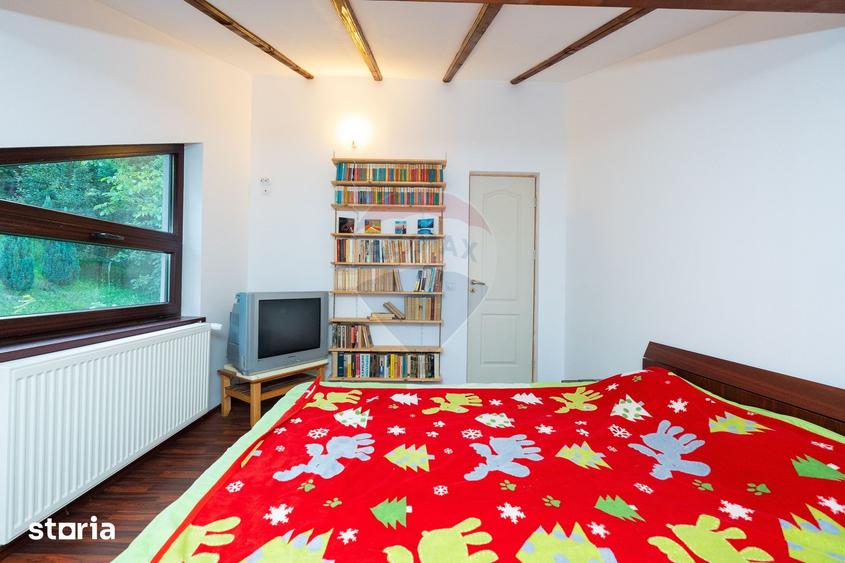 Casă cu 5 camere cu Teren 2340 Mp în Bălilești