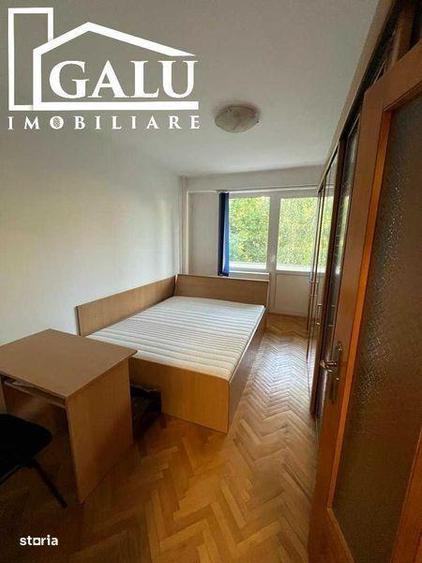 Apartament cu 3 camere decomandat, mobilat în Spitalul Județean