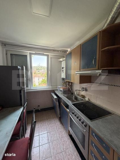 Apartament cu 3 camere în Cornișa