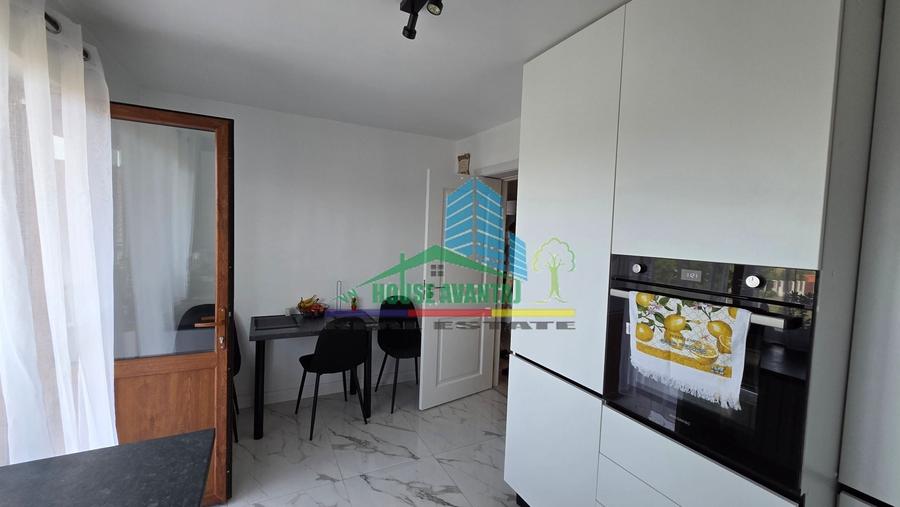 Apartament cu 4 camere decomandat, mobilat în Vânători