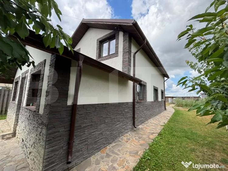 Casă cu 3 camere cu Teren 938 Mp în Mânăstioara