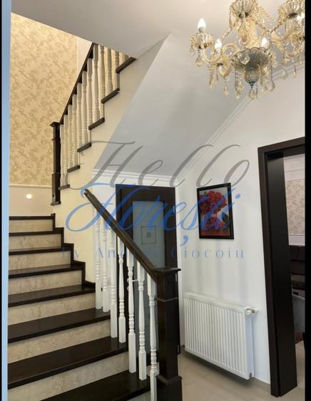 Duplex cu 5 camere cu Canalizare în Florești