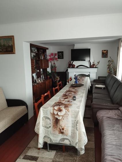 BREBU!!! Vand casa intr-un loc minunat si linistit - 3
