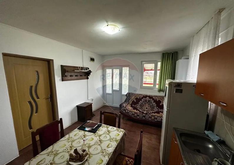Casă cu 3 camere cu Teren 800 Mp în Satulung