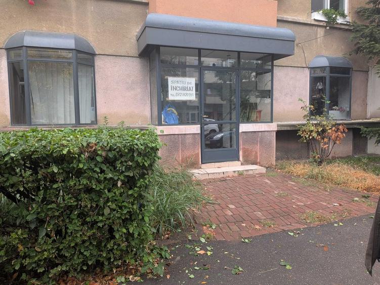 Spațiu comercial, de 50 mp, în Ultracentral