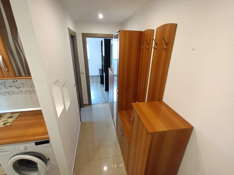 Garsonieră decomandată în Central