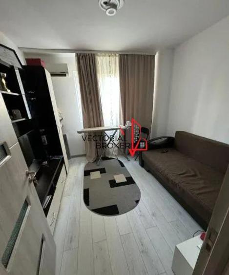 Apartament cu 4 camere decomandat, mobilat în Dristor