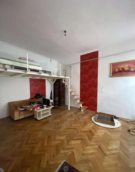 Garsoniera libera la vanzare zona Centrul Istoric - 3