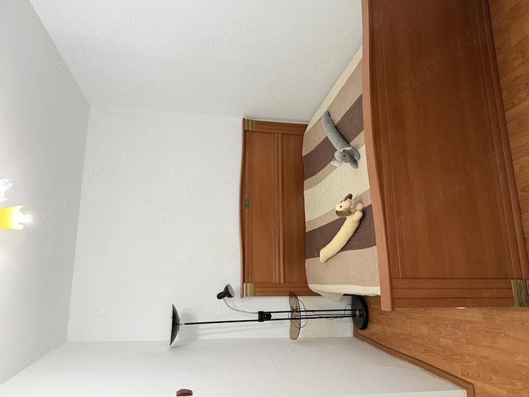 Apartament cu 2 camere decomandat în 1 Mai