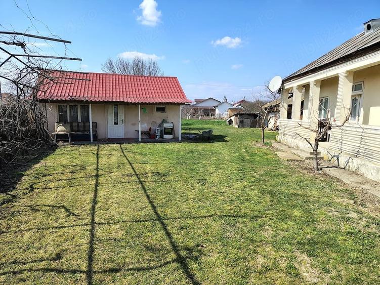 Teren de 1200 mp, în Garoafa