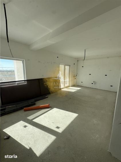 Apartament cu 3 camere în Moșnița Nouă
