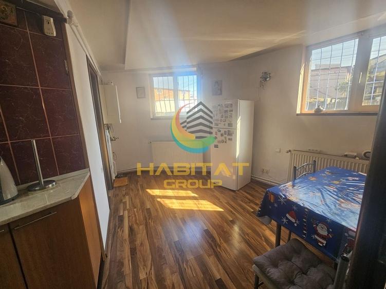 Casă individuală cu 3 camere cu Canalizare în Tineretului