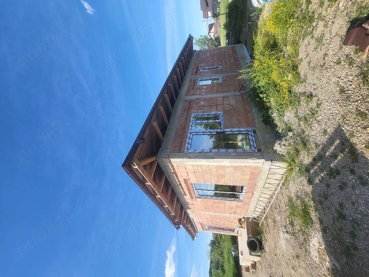 Casă cu 3 camere cu Teren 320 Mp în Trivale