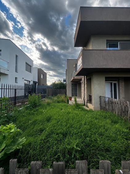 Casă cu 4 camere cu Teren 116 Mp în Tunari