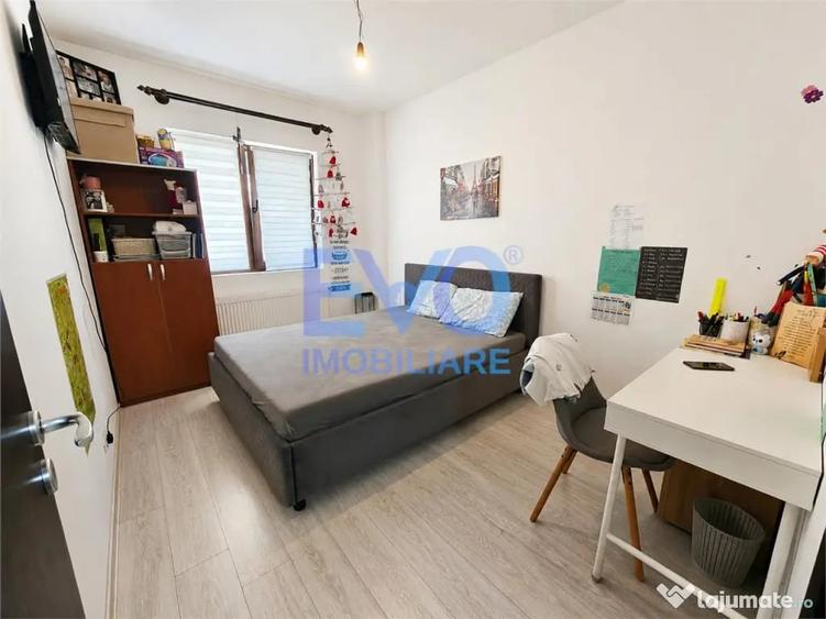 Garsonieră decomandată în Valea Adâncă