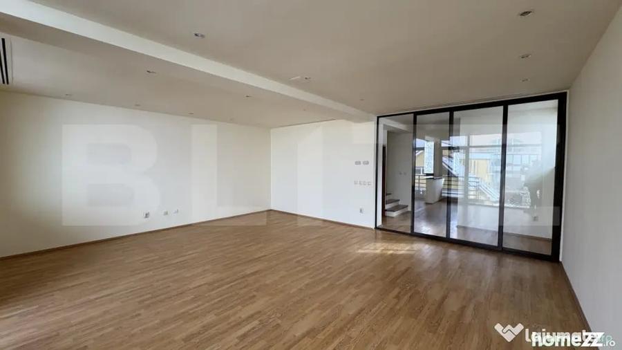 Apartament cu 4 camere decomandat în Brazda lui Novac