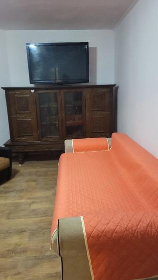 Apartament cu 2 camere decomandat în Exterior Vest
