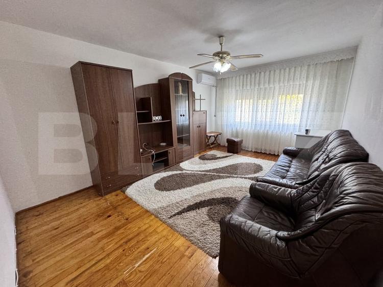 Apartament de inchiriat – aproape de mall - 1
