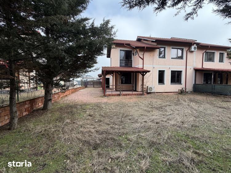 Casă cu 4 camere cu Teren 462 Mp în Ștefănești