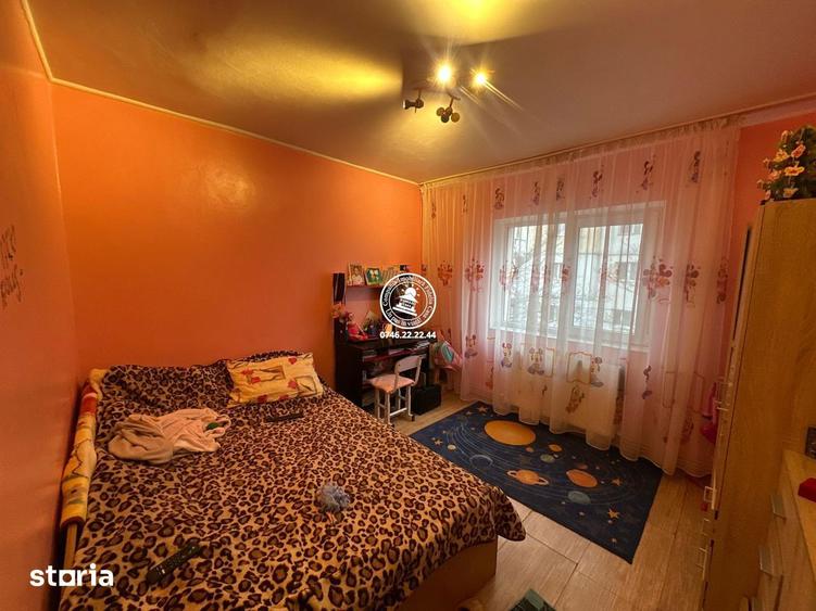 Apartament cu 3 camere decomandat în Tătărași
