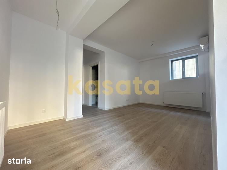Apartament cu 4 camere în Tei