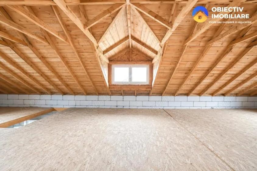 Casa + teren 2335 mp de vanzare comuna Bodesti - 1