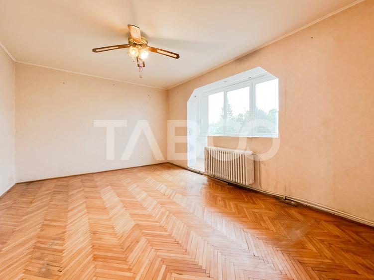 Apartament cu 4 camere decomandat în Mănăștur
