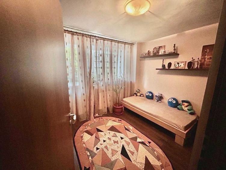 Cismigiu, apartament 2 camere decomandat, etajul 1 - 4