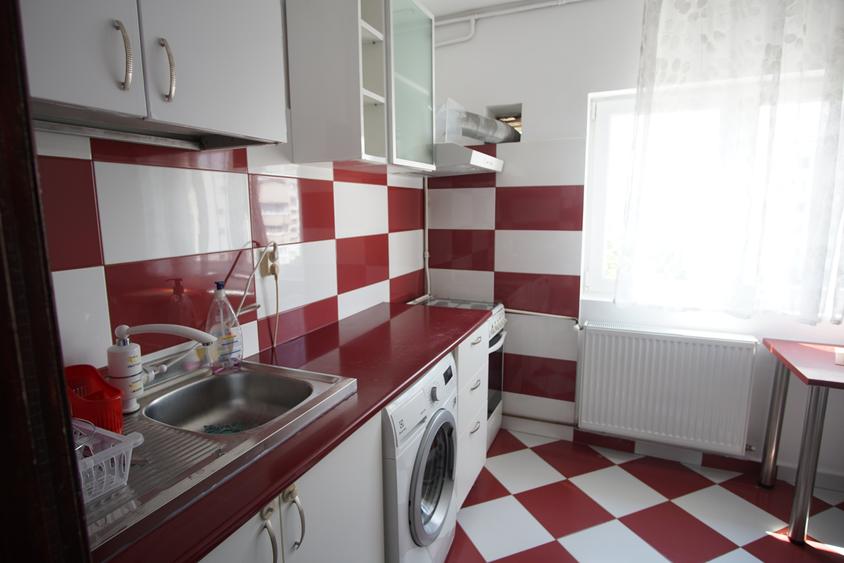 Garsonieră decomandată în Dristor