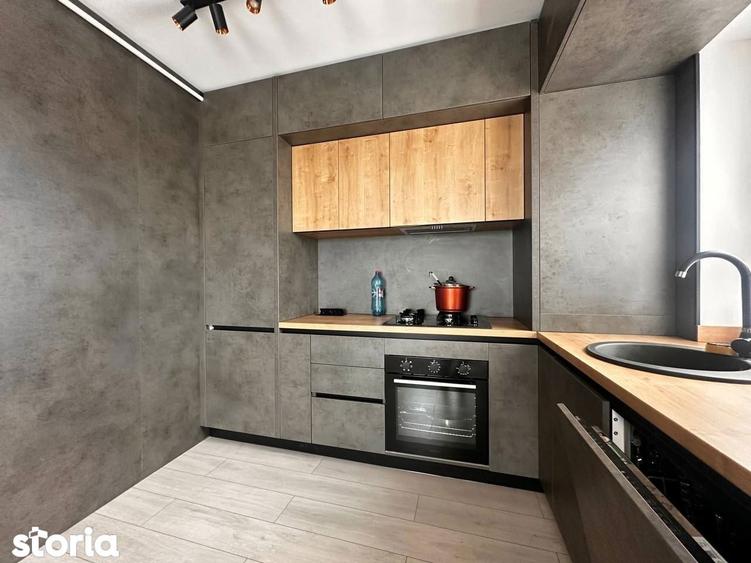 Apartament cu 3 camere în Tractorul
