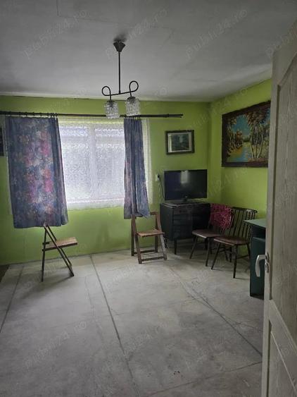 Casă cu 5 camere cu Teren 2670 Mp în Haieu
