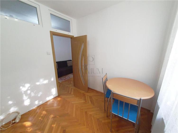 Garsonieră semidecomandată, mobilată în Complex Studențesc
