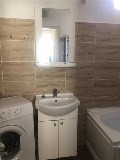 Apartament cu 2 camere nedecomandat, mobilat în Centrul Istoric