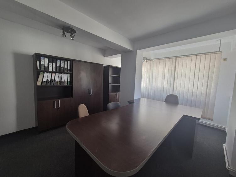 Apartament cu 2 camere decomandat în Muncii